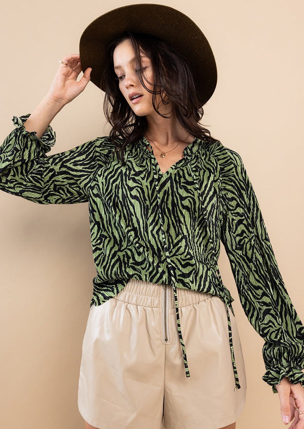 Wave Print Pleated Top
