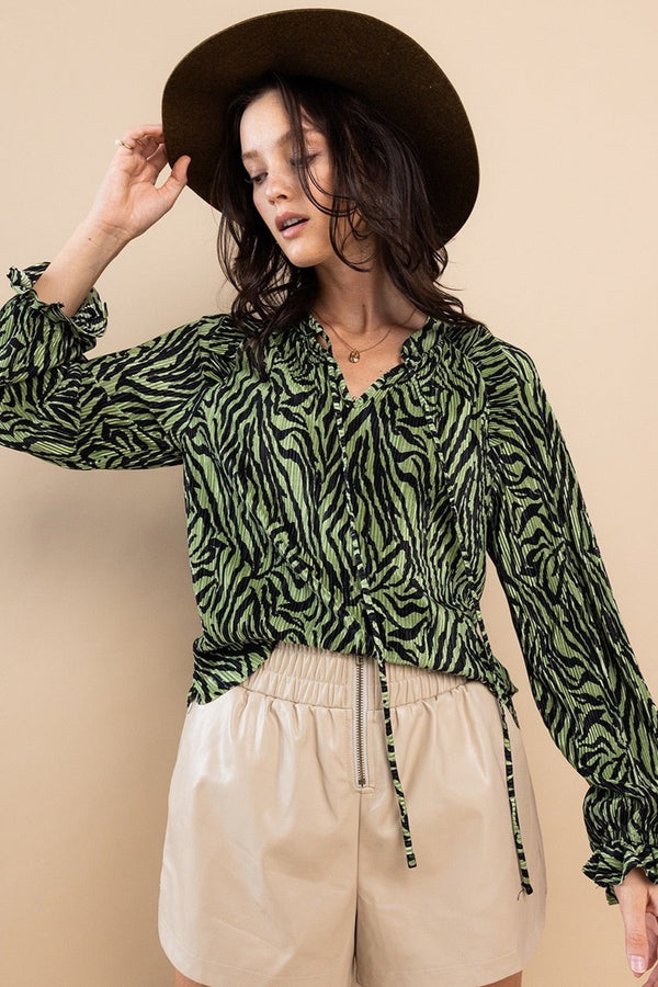 Wave Print Pleated Top