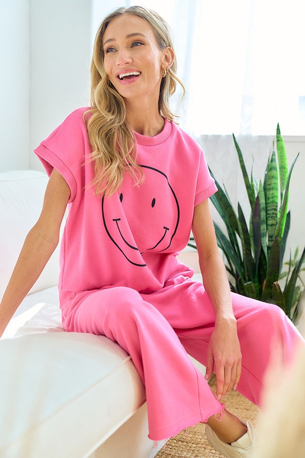 Short Sleeve Smile Sweatshirt