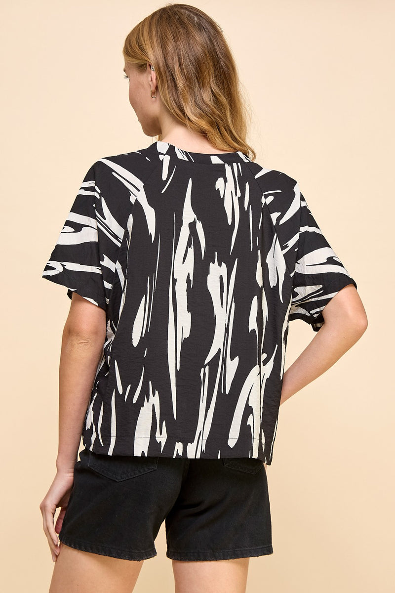 Black & White Geo Top