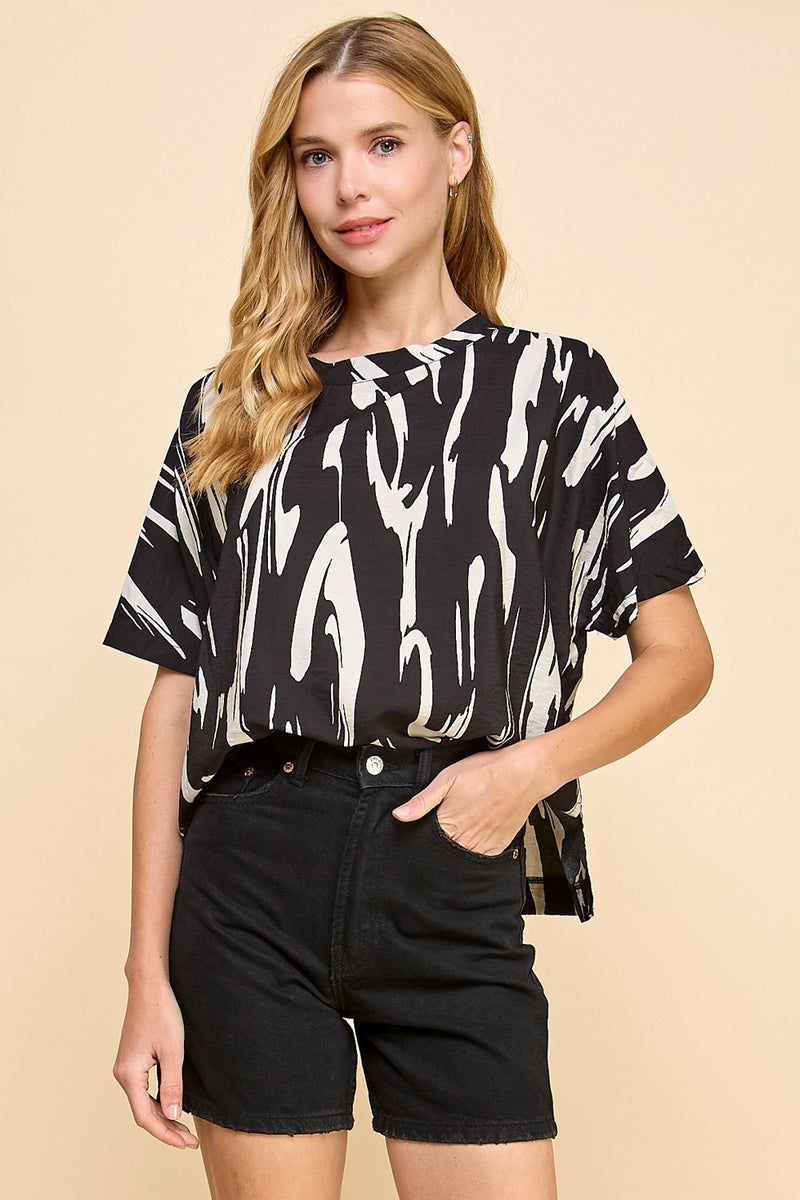 Black & White Geo Top