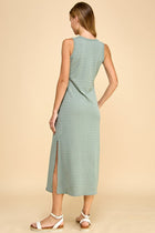 Textured Solid Midi Dress - Green