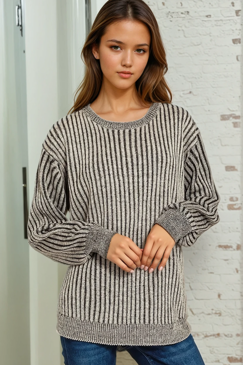 Curved Hem Sweater - Black