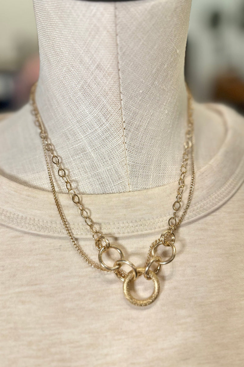 Layered Linked Pendant Necklace - 2 Colors