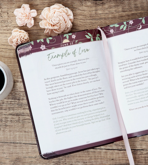 Amazing Grace Morning & Evening Devotional