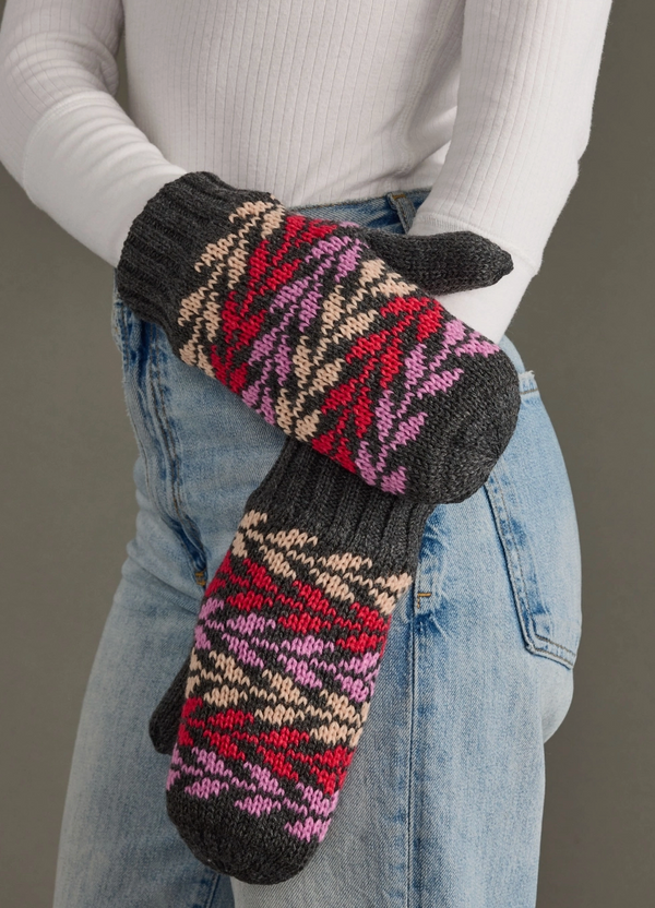 Grey/Pink Patterned Mittens